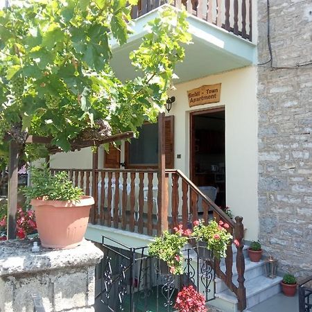 Small Town Apartment Konitsa Exteriér fotografie